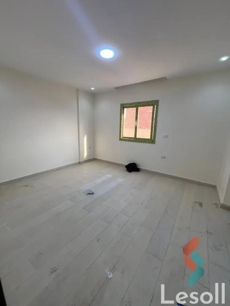 شقة للبيع بمساحة 200 متر و 3 غرف في  مصر الجديدة القاهرة