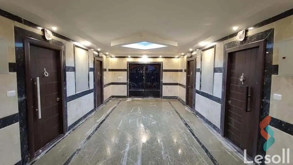 شقة للبيع بمساحة 155 متر و 3 غرف في  العاشر من رمضان الشرقية