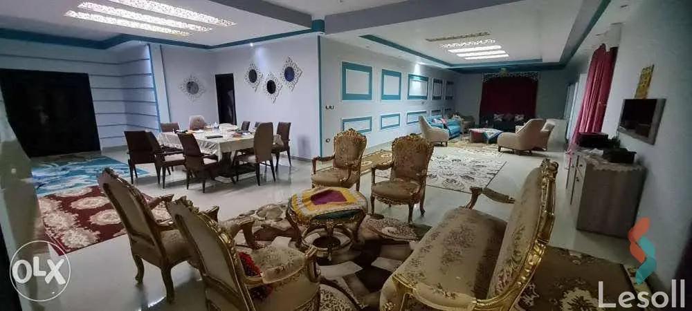 Apartment for monthly rent with an area 300 meters and 4 rooms in Snumberi Bishr Alexandria 