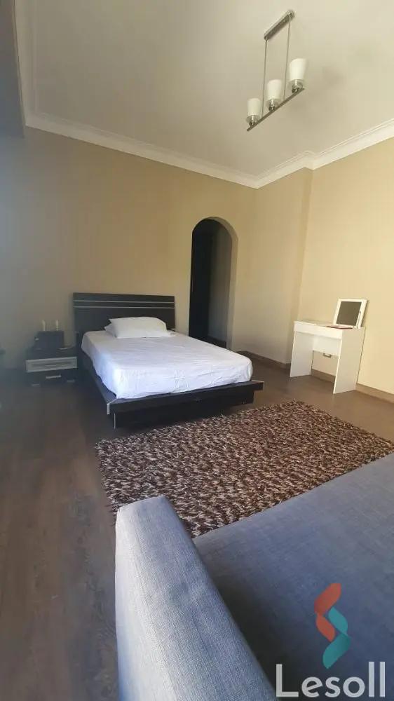 فيلا للبيع بمساحة 560 متر و 7 غرف في  التجمع الاول - القاهرة الجديدة القاهرة