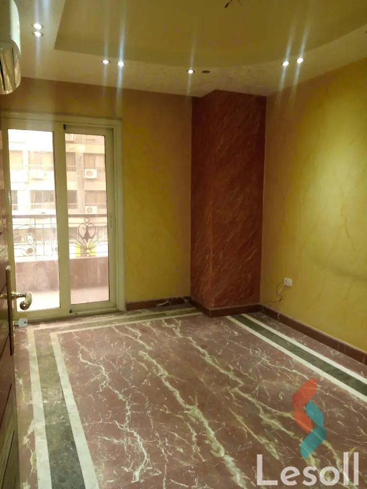 مكتب للايجار الشهري بمساحة 180 متر في المهندسين الجيزة 