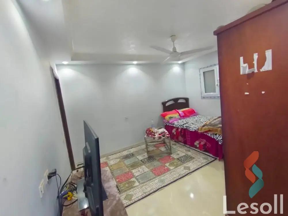 شقة للايجار الشهري بمساحة 200 متر و 3 غرف في شبرا الخيمة القليوبية