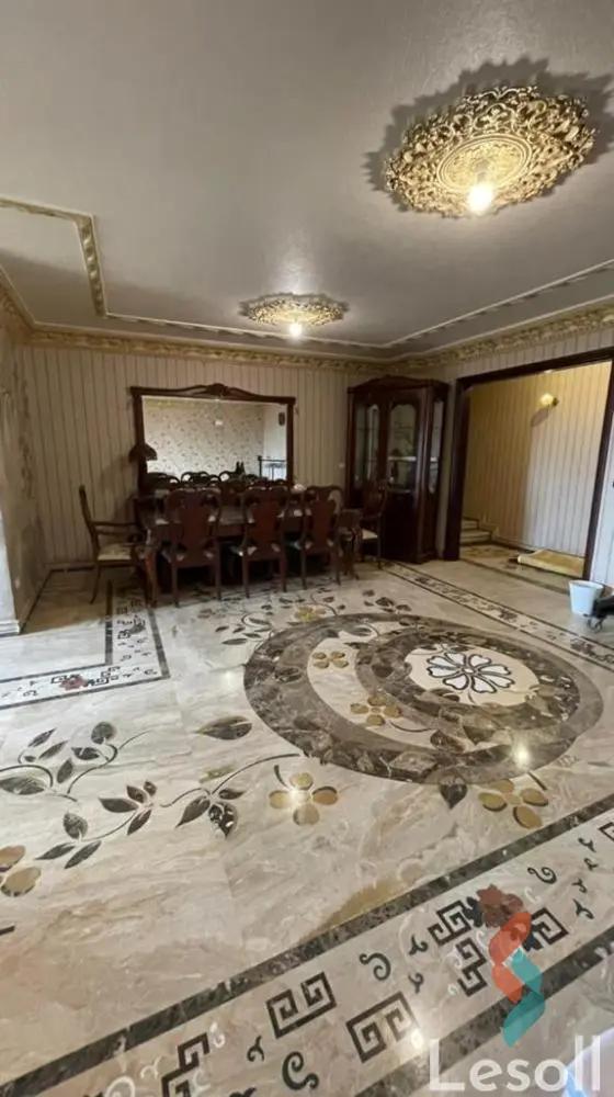 شقة للبيع بمساحة 260 متر و 3 غرف في  المقطم القاهرة - صورة 2