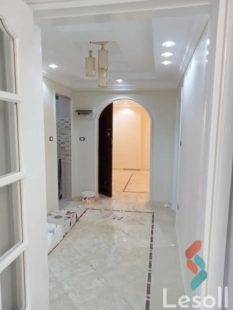 شقة للبيع بمساحة 128 متر و 3 غرف في  العجمي الاسكندرية - صورة 2