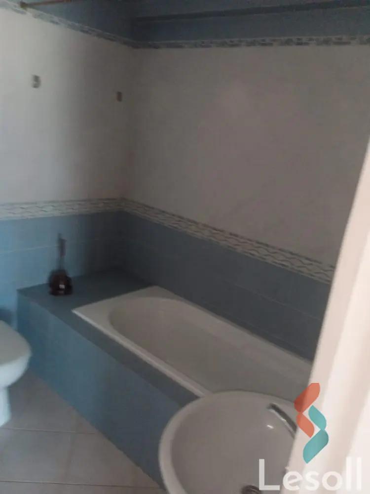 شقة للبيع بمساحة 220 متر و 3 غرف في  فيصل الجيزة - كل الصور