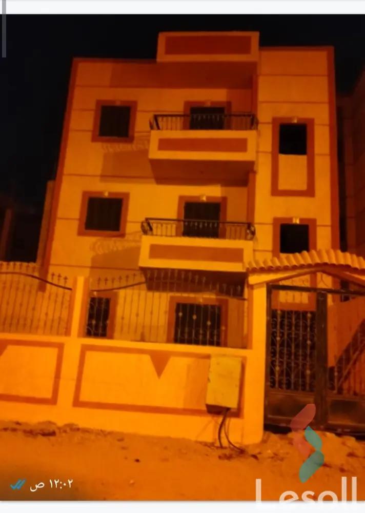 Building for sale with an area 150 meters and 6 rooms in  Hadayek October Giza  - Image 4