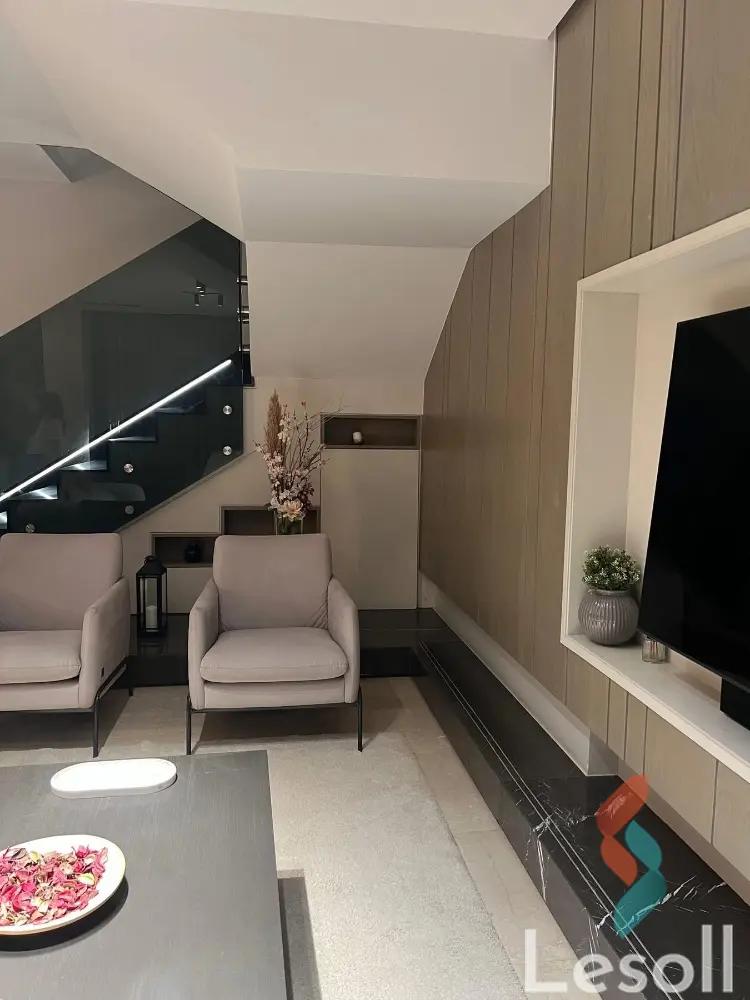 فيلا للبيع بمساحة 250 متر و 4 غرف في  التجمع الخامس - القاهرة الجديدة القاهرة