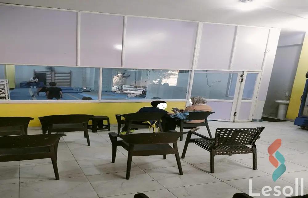 مكتب للبيع بمساحة 250 متر في الجيزة 