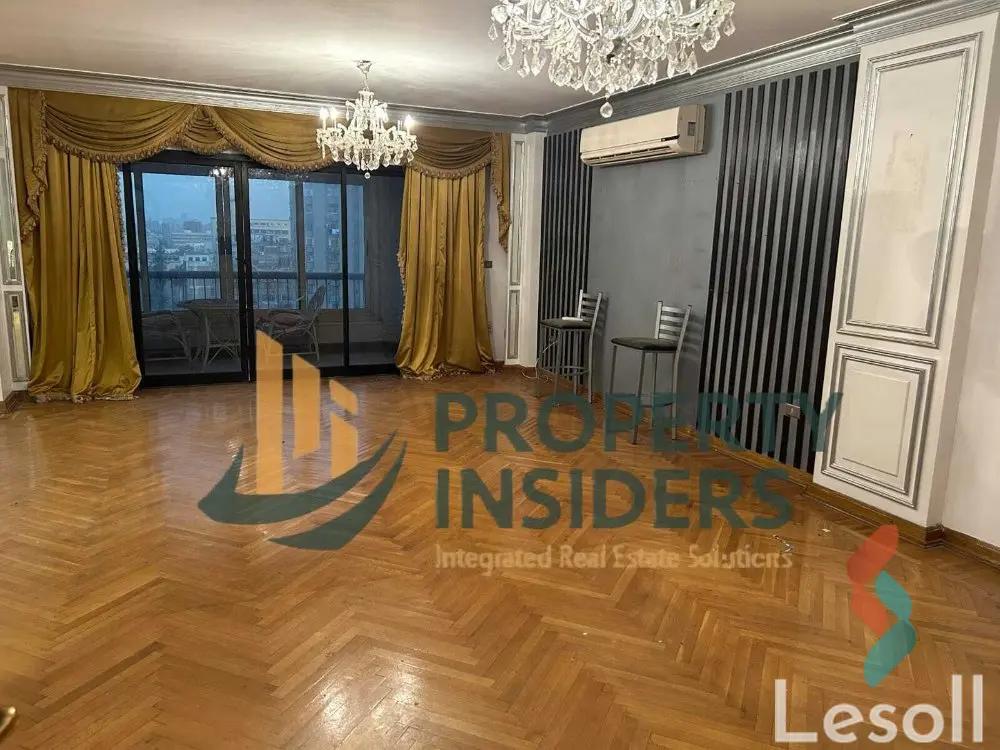 شقة للايجار السنوي بمساحة 275 متر و 3 غرف في الدقى الجيزة