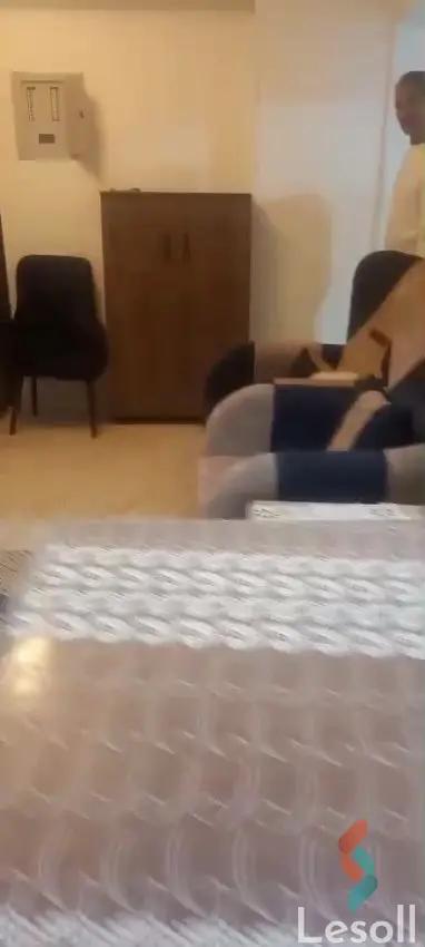 شقة للايجار الشهري بمساحة 130 متر و غرفتان في المعادى القاهرة