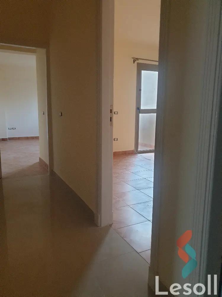 Apartment for yearly rent with an area 110 meters and 2 room in Boulkly Alexandria 