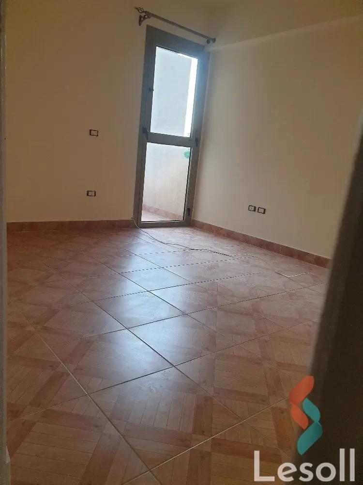 Apartment for yearly rent with an area 110 meters and 2 room in Boulkly Alexandria 