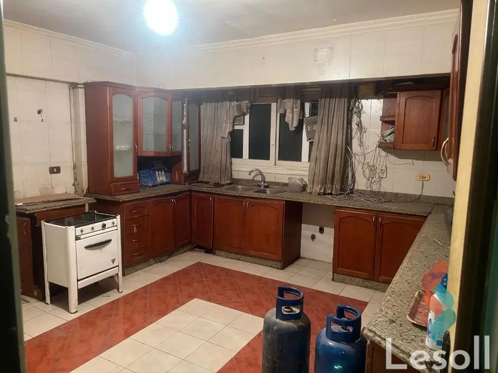 شقة للايجار الشهري بمساحة 250 متر و 4 غرف في مدينة نصر القاهرة - صورة 3