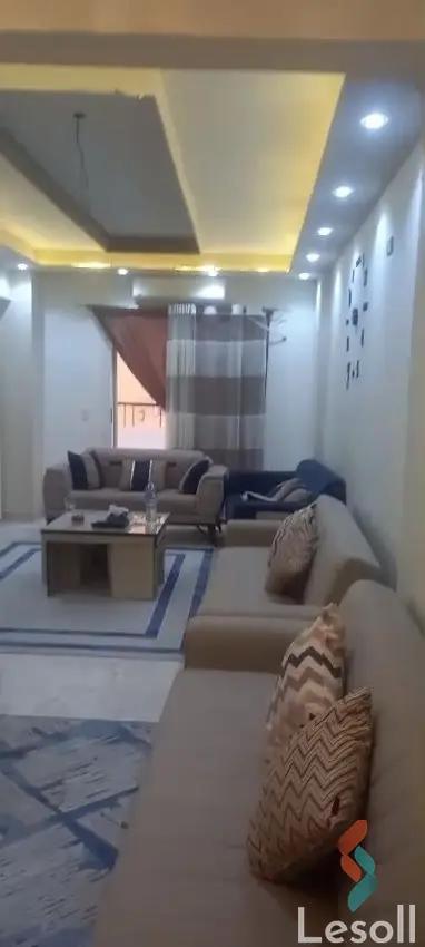 شقة للايجار الشهري بمساحة 130 متر و غرفتان في المعادى القاهرة