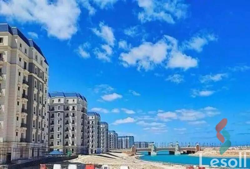 شقة للبيع بمساحة 139 متر و غرفتان في  قسم مارينا العلمين السياحي مطروح