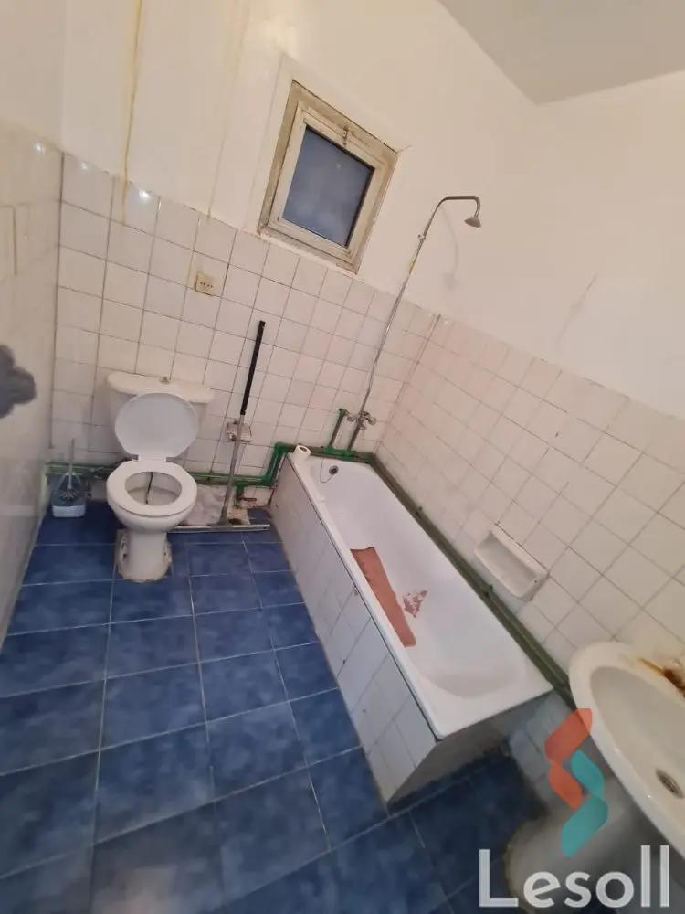 شقة للبيع بمساحة 90 متر و غرفتان في  ميدان الجيزة الجيزة