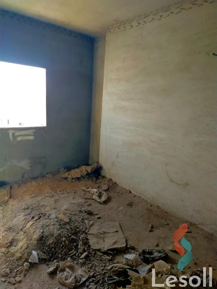 شقة للبيع بمساحة 170 متر و 3 غرف في  الزقازيق الشرقية