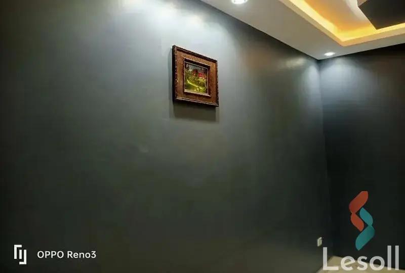 شقة للبيع بمساحة 120 متر و غرفتان في  المقطم القاهرة - صورة 2