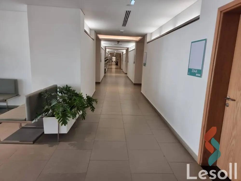 عياده للبيع بمساحة 70 متر في الجيزة 