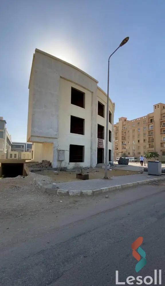 عياده للبيع بمساحة 1,000 متر في الجيزة 