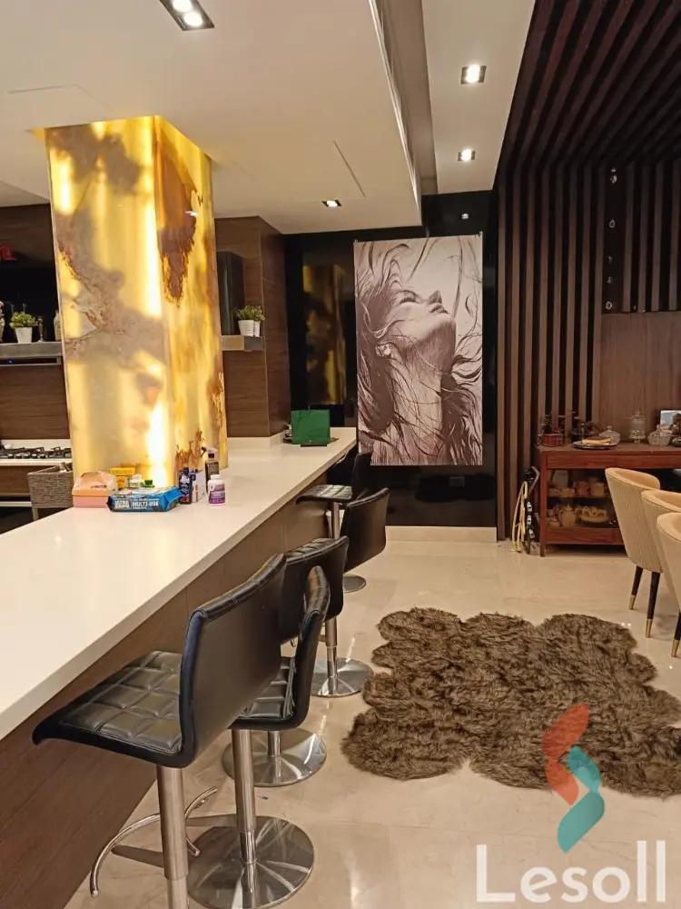 فيلا للبيع بمساحة 470 متر و 4 غرف في  6 اكتوبر الجيزة