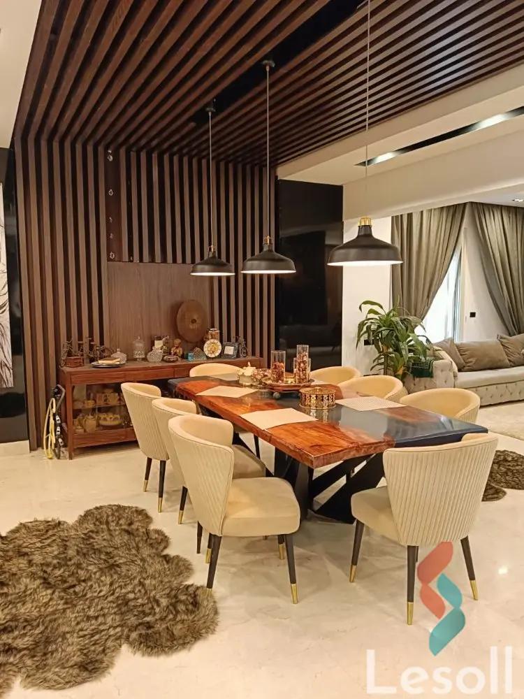 فيلا للبيع بمساحة 470 متر و 4 غرف في  6 اكتوبر الجيزة