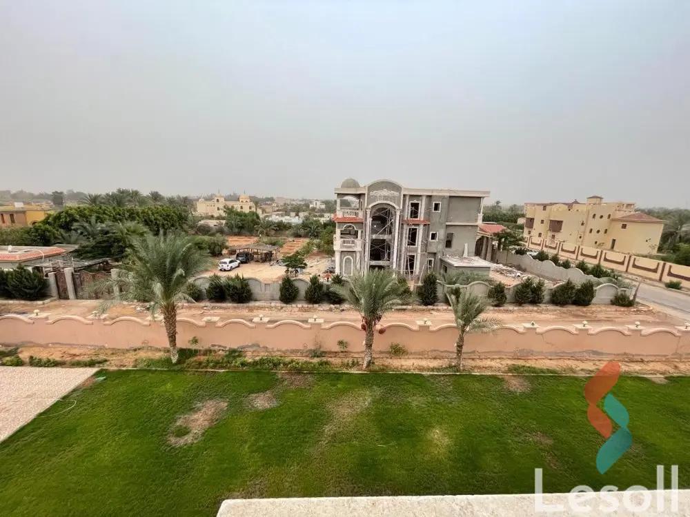 فيلا للبيع بمساحة 4,000 متر و 9 غرف في  الشيخ زايد الجيزة