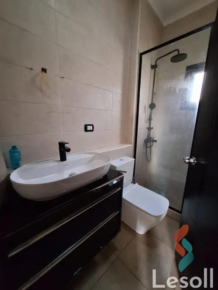 شالية للبيع بمساحة 95 متر و غرفتان في  الشيخ زايد الجيزة