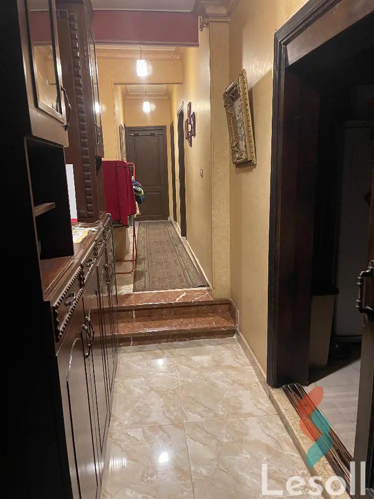 شقة للبيع بمساحة 200 متر و 3 غرف في  المقطم القاهرة - صورة 3