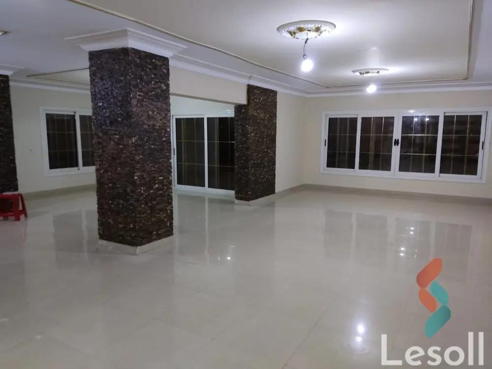 شقة للبيع بمساحة 300 متر و 4 غرف في  مدينة نصر القاهرة