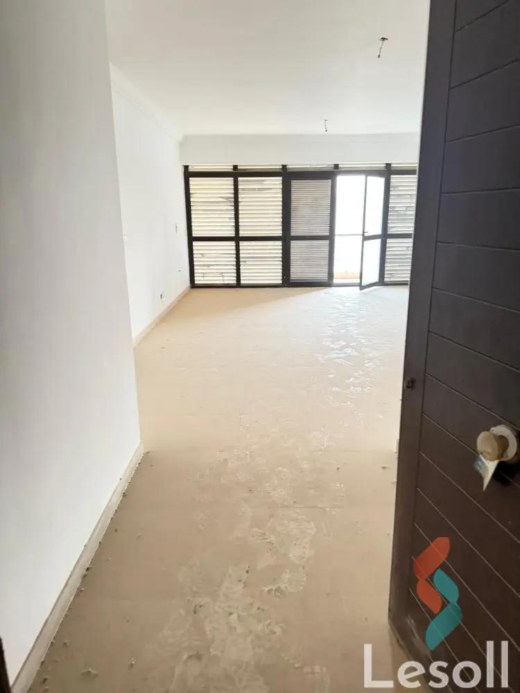 شقة للبيع بمساحة 145 متر و 3 غرف في  مدينتي القاهرة