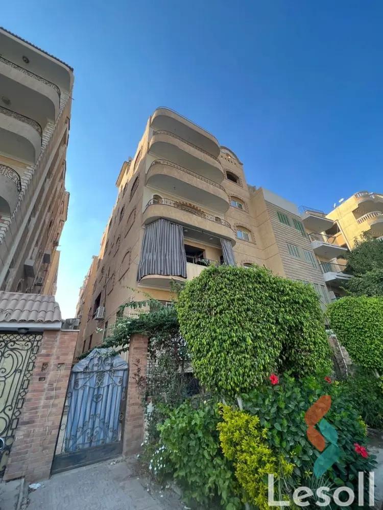 Building for sale with an area 300 meters and 14 rooms in October 6 Giza Building for sale with an area 300 meters and 14 rooms in October 6 Giza