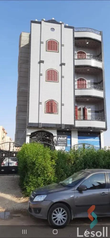  عمارة للبيع بمساحة 209 متر و 12 غرف في  العاشر من رمضان الشرقية