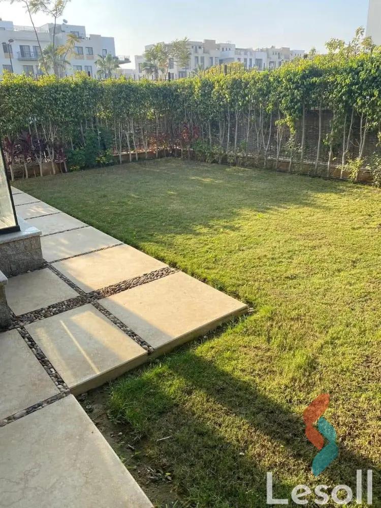 فيلا للبيع بمساحة 287 متر و 4 غرف في  الشيخ زايد الجيزة