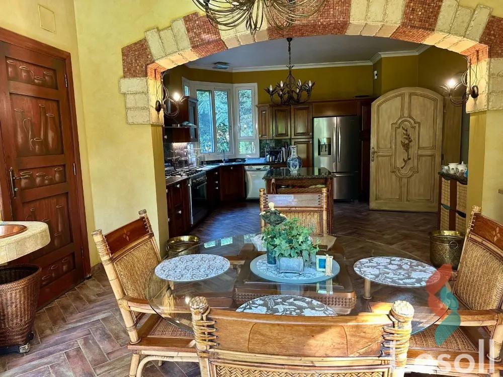 فيلا للبيع بمساحة 1,150 متر و 4 غرف في  6 اكتوبر الجيزة