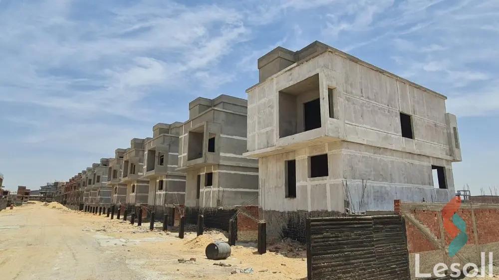 فيلا للبيع بمساحة 223 متر و 4 غرف في  الشيخ زايد الجيزة