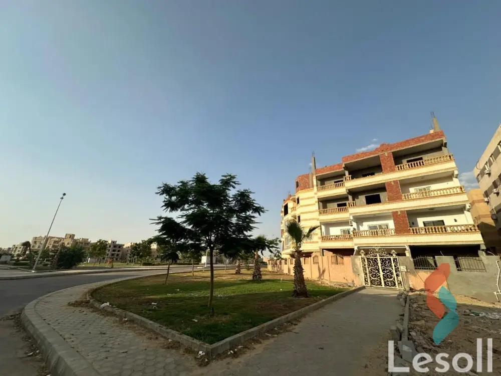 دوبلكس للبيع بمساحة 450 متر و 5 غرف في  مدينة الشروق القاهرة