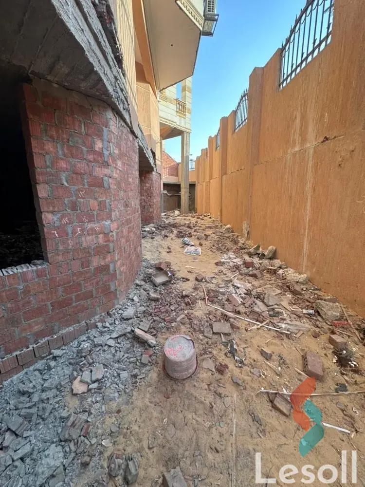 دوبلكس للبيع بمساحة 450 متر و 5 غرف في  مدينة الشروق القاهرة