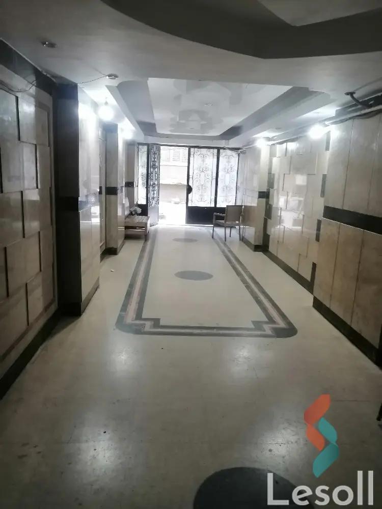 شقة للايجار الشهري بمساحة 165 متر و 3 غرف في عباسية القاهرة