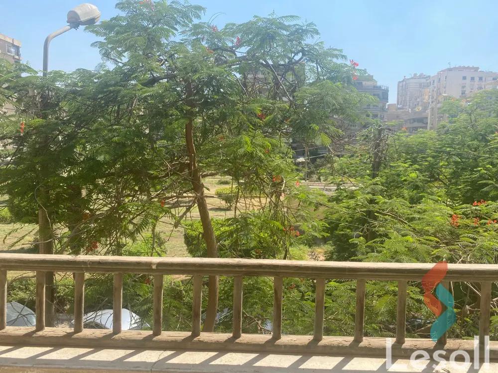 شقة للبيع بمساحة 140 متر و غرفتان في  مصر الجديدة القاهرة - صورة 2