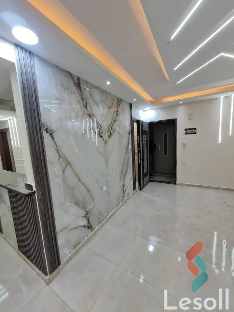 شقة للبيع بمساحة 140 متر و 3 غرف في  الهرم الجيزة