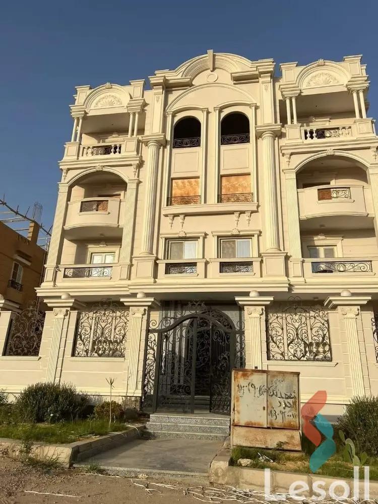 Apartment for sale with an area 145 meters and 3 rooms in October 6 Giza - Image 2