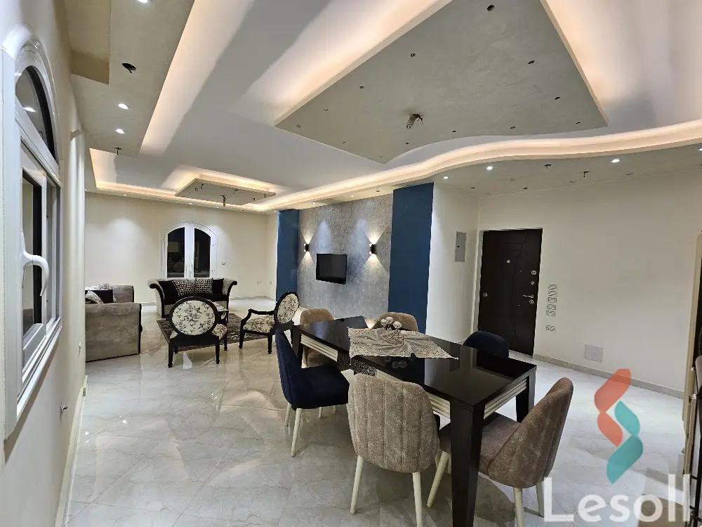 شقة للبيع بمساحة 215 متر و 3 غرف في  العبور القليوبية