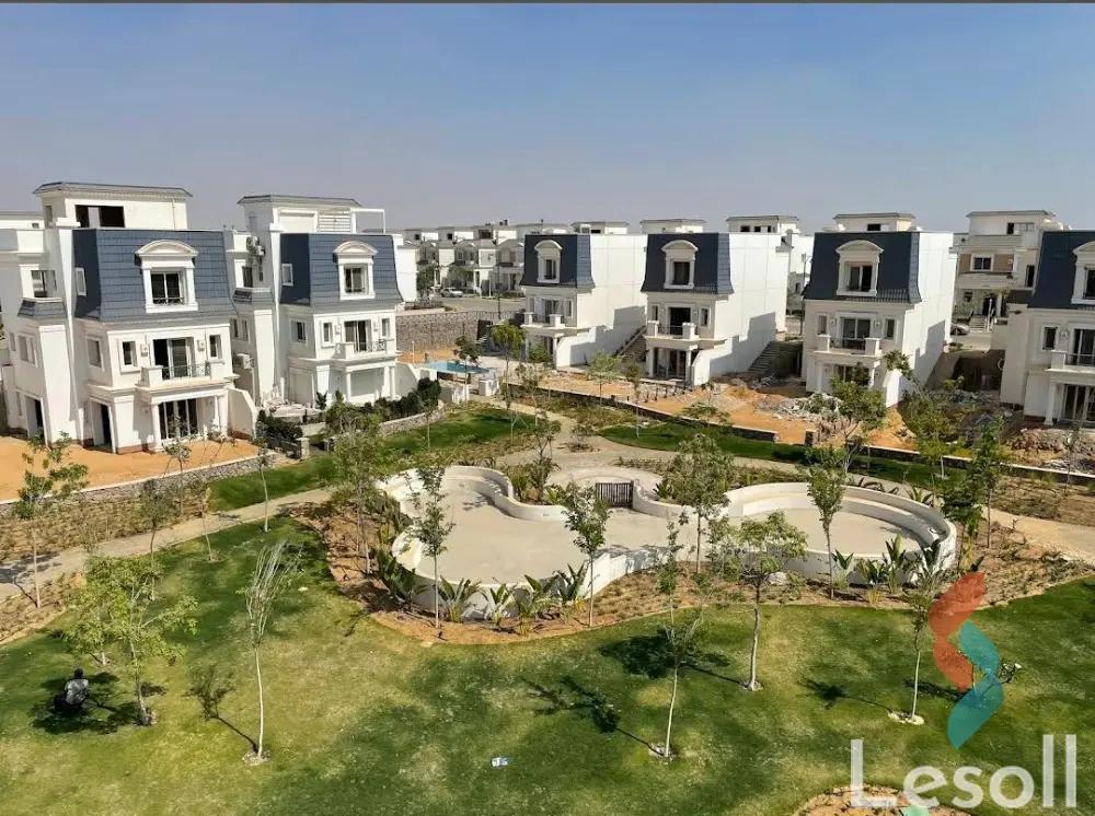 فيلا للبيع بمساحة 280 متر و 4 غرف في  6 اكتوبر الجيزة