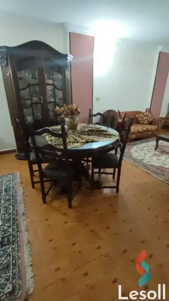 شقة للايجار الشهري بمساحة 120 متر و 4 غرف في زهراء المعادي القاهرة