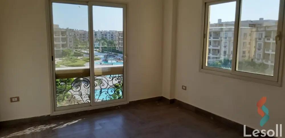 بنتهاوس للبيع بمساحة 225 متر و 4 غرف في  حدائق اكتوبر الجيزة