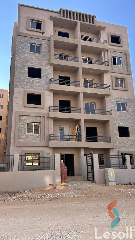 Duplex for sale with an area 255 meters and 3 rooms in  Hadayek October Giza  - Image 3