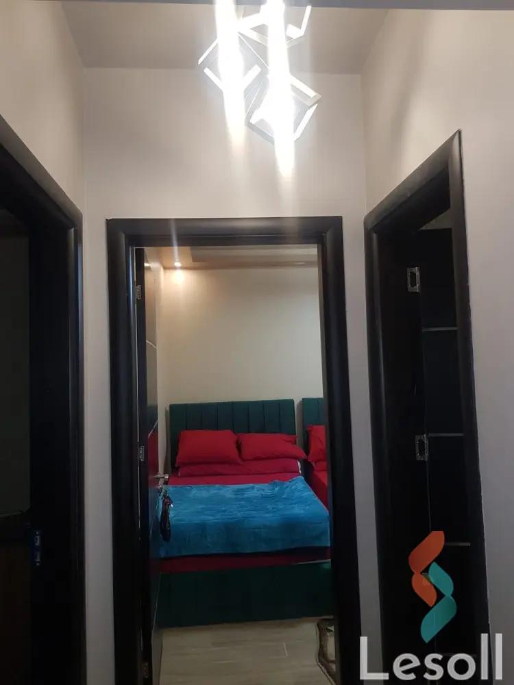 شقة للايجار الشهري بمساحة 100 متر و غرفتان في الشيخ زايد الجيزة