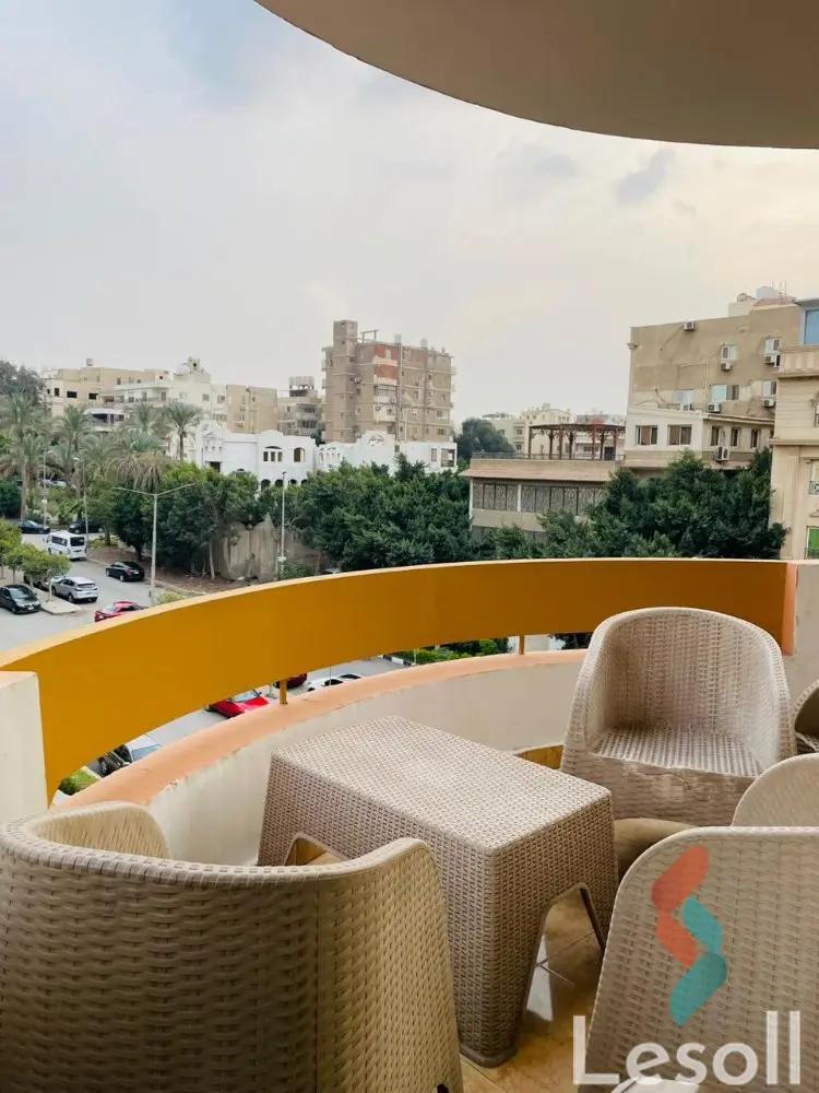 شقة للايجار الشهري بمساحة 200 متر و 3 غرف في المقطم القاهرة