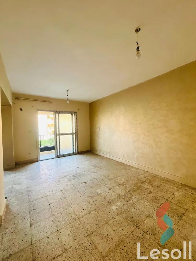 Apartment for sale with an area 110 meters and 3 rooms in  Cheikh Zayed Giza  - Image 3